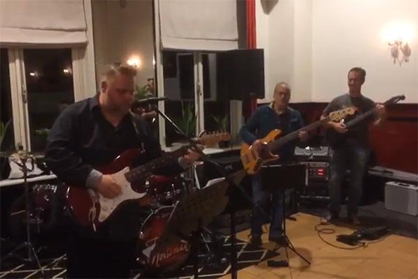 featured Bluesband