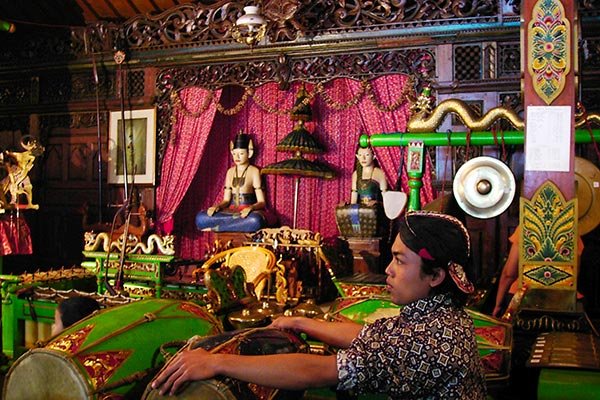 Java Bali 2003 Gamalan Java Bali 2003 Gamalan